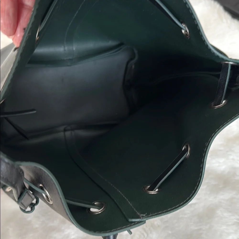 Urban Outfitters Black Barrel Bag Design